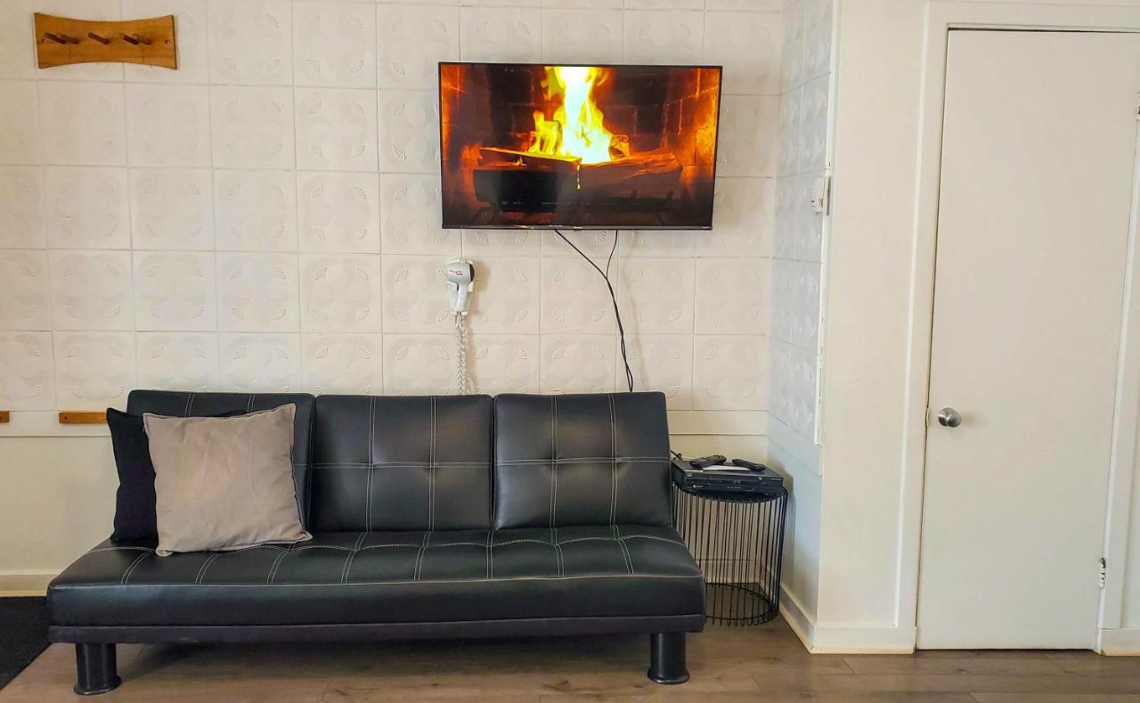 Motel Lofts Fleuve Et Montagnes Sainte-Anne-de-Beaupré Zewnętrze zdjęcie